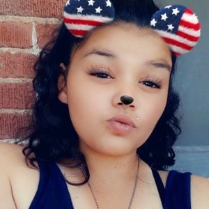 Meet your Posher, Vida